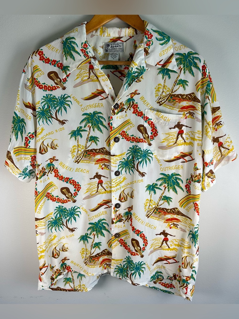 Vintage Avanti Hawaiian Og Aloha Shirt Sz S Silk Hula Surfboard Ride Beach RARE